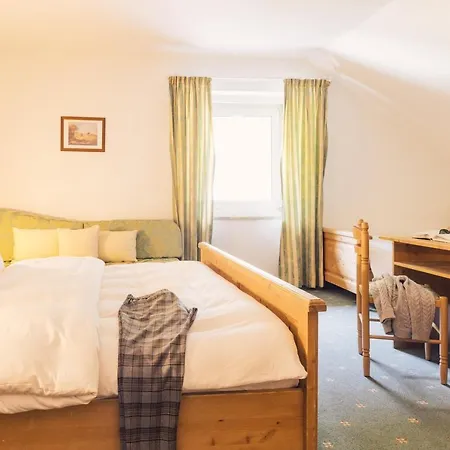 ホテル Parkhotel Schachen