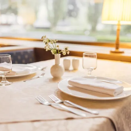 Parkhotel Schachen 3*